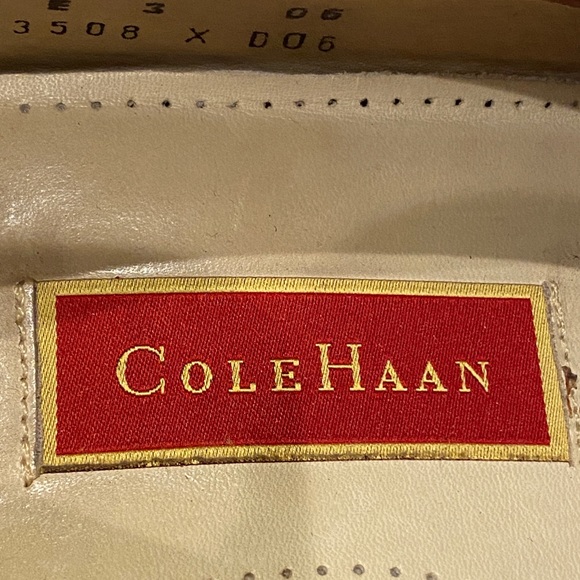 Men's Cole Haan City Pinch Slip-on HandSewn Leather Tassel Loafers Size 11 E EUC - Picture 11 of 12